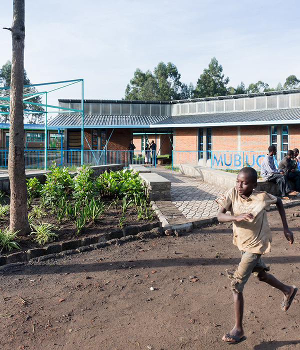 Rwanda Mubuga 小学 | 寓教于乐的绿色校园设计