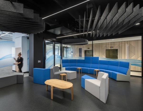 Myriota Offices - Adelaide | 现代与传统的完美融合