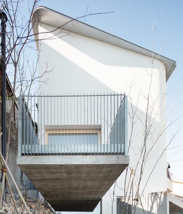 东京郊外善福寺住宅 | 悬浮空间中的流动生活