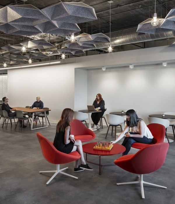 Cerity Offices – Austin | 预算内打造现代科技办公空间