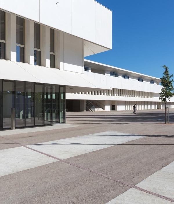 Collège d'Auterive - Munvez-Morel architectes