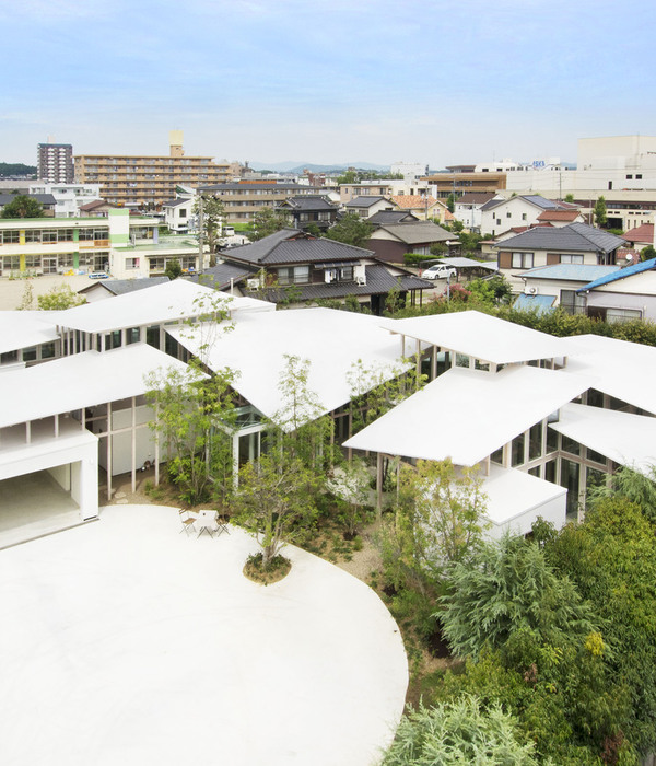 日本一户建 | 环绕绿篱的宜居空间