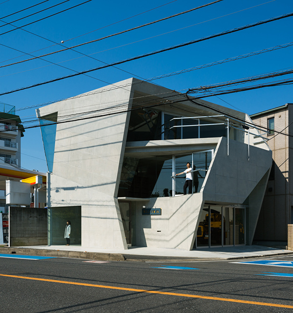 日本 Boltun 公司新总部——混凝土打造的低成本高效益建筑