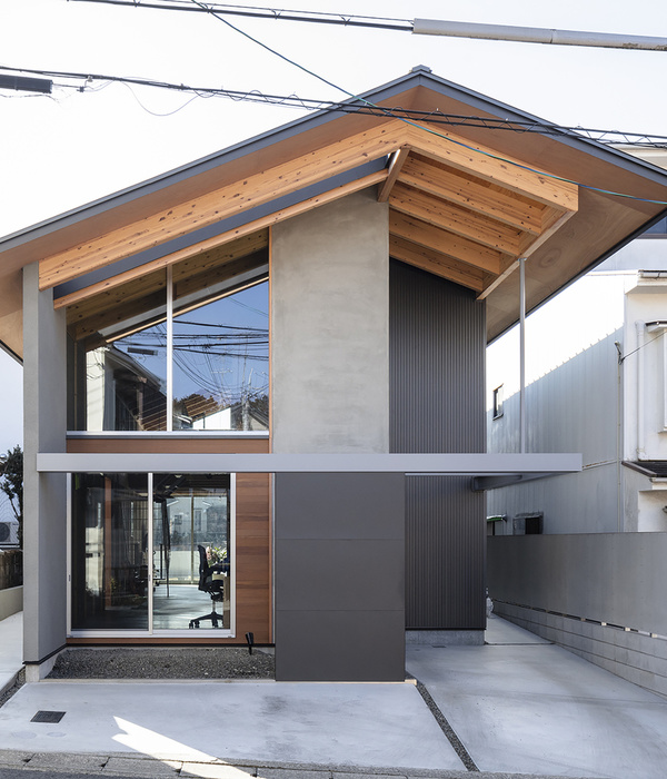 日本 Kioto 的 Gangi House，灵活多变的家庭工作空间