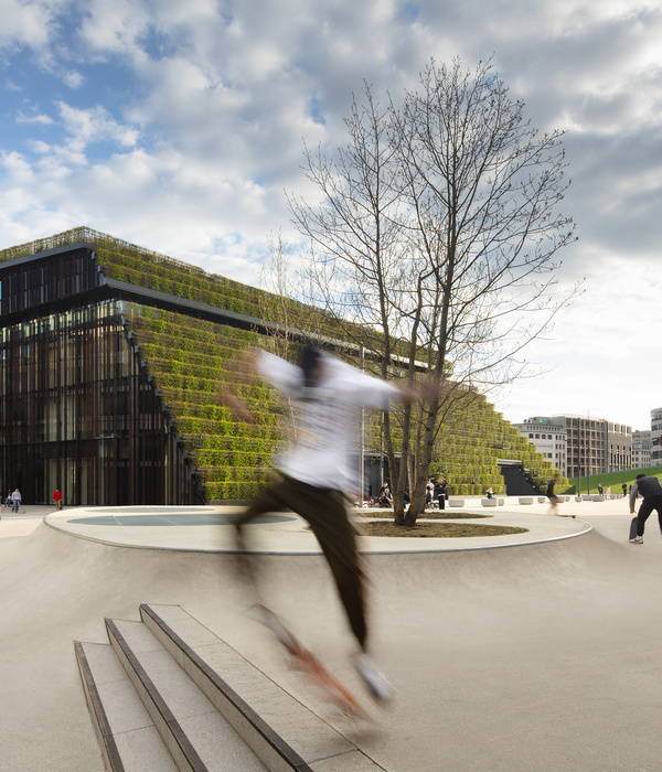 Kö-Bogen II Office Building | 欧洲最大绿墙打造可持续城市新地标