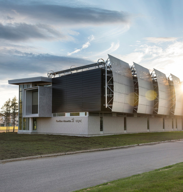 Alouette University Building UQAC