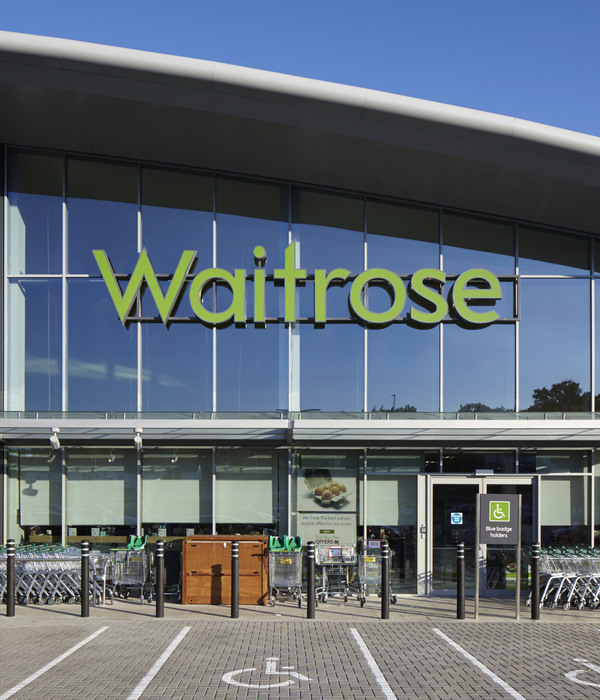 Waitrose Bagshot 绿色环保商业建筑设计