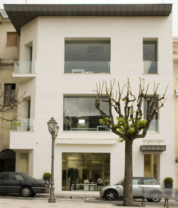 2008 年完成的 Miceli 男士商店室内设计