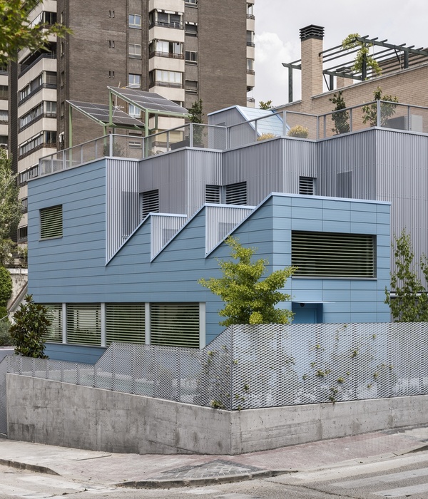 亲属家庭住宅 / Ignacio G. Galán + OF Architects