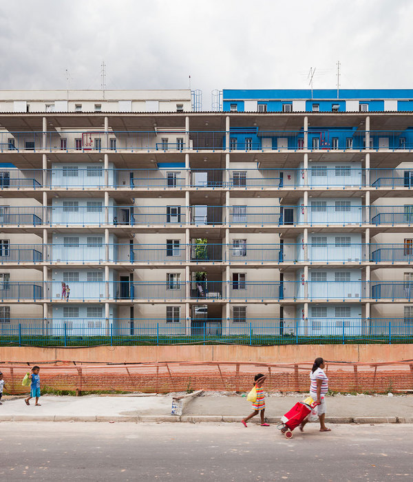 巴西 Sapé社区重建 | 公共空间与住宅融合的城市设计