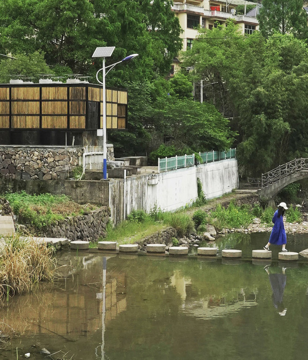 松阳县大岭根村公厕，浙江 / 有氧建筑+松阳县元坤建筑有限公司