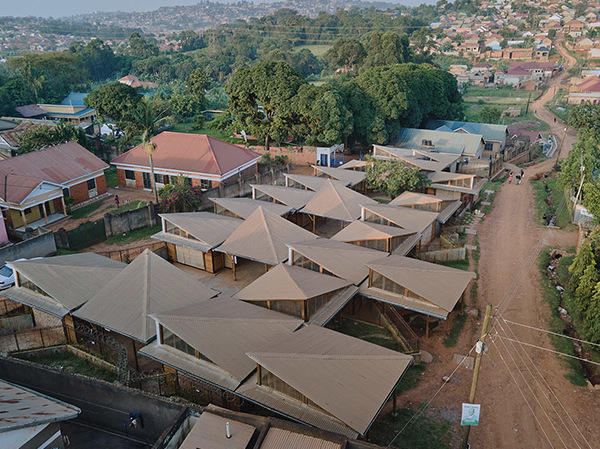 TERAKOYA学校，乌干达 / TERRAIN architects