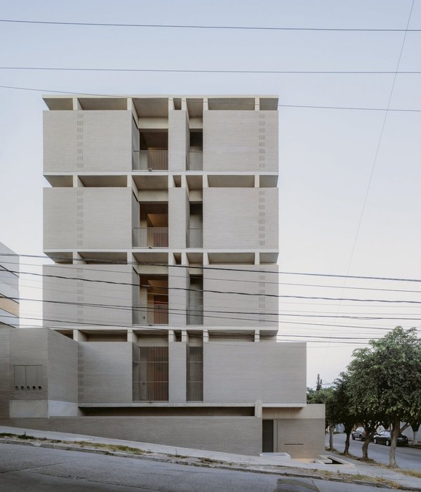 Macías Peredo | 建筑工艺魅力|Edificio-Turin 设计