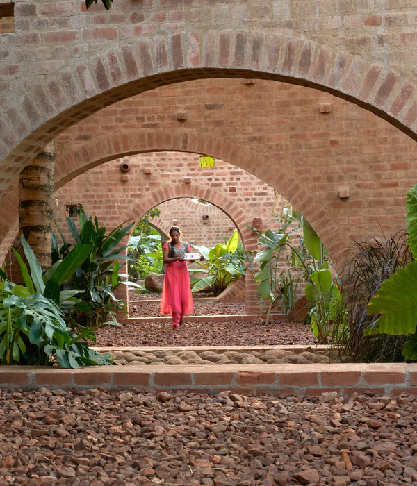 Ruinas subterráneas en Kaggalipura