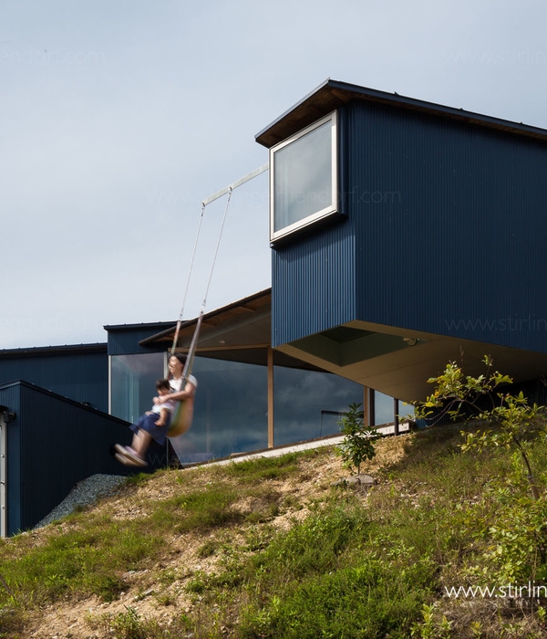 2015 年完成的单家庭住宅设计——Awaji House