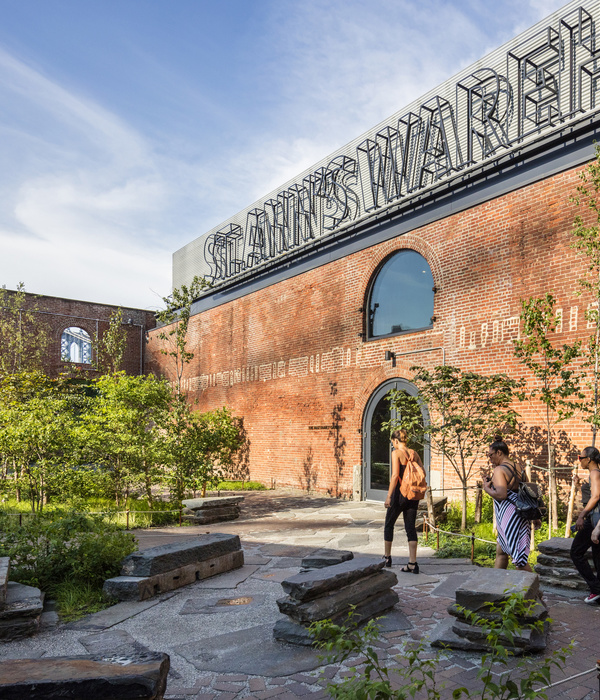 致敬历史，展现灵活舞台——St. Ann's Warehouse 剧院设计