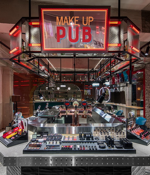 韩国首尔 Make up Pub 概念店 | Betwin Space Design