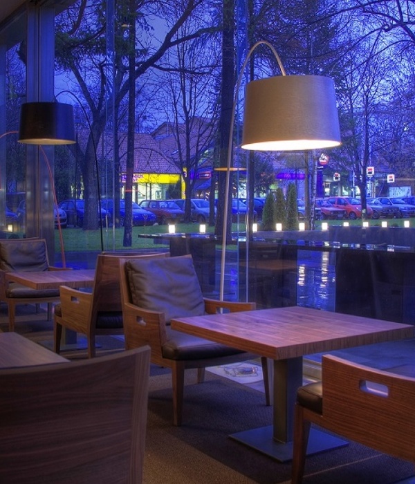 Belgrade, Sheher Park Cafe Flexform