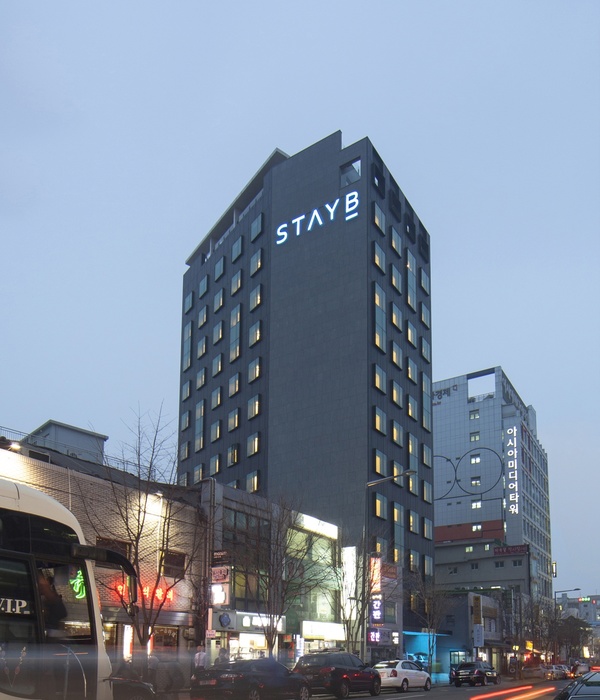 首尔 Myeong-dong STAY B 酒店 | 小地块大设计