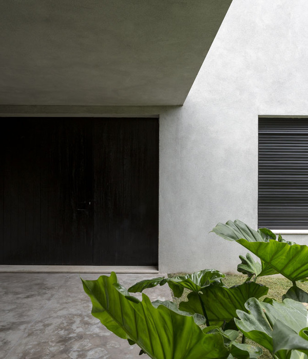 巴西 Sumaré House | 现代简约私人住宅