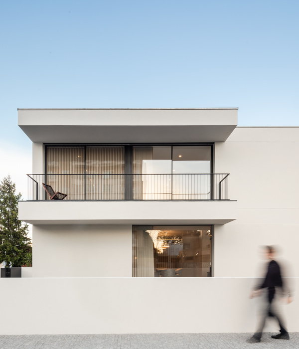 Casa Cidade da Maia, Maia Raulino Silva Architect