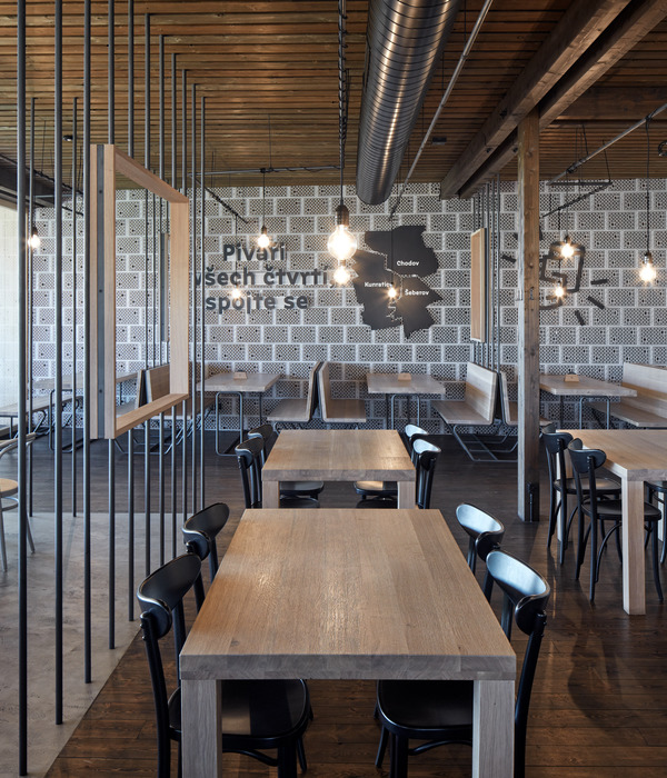 捷克 SPOJOVNA 啤酒厂——多元文化交融的室内设计佳作