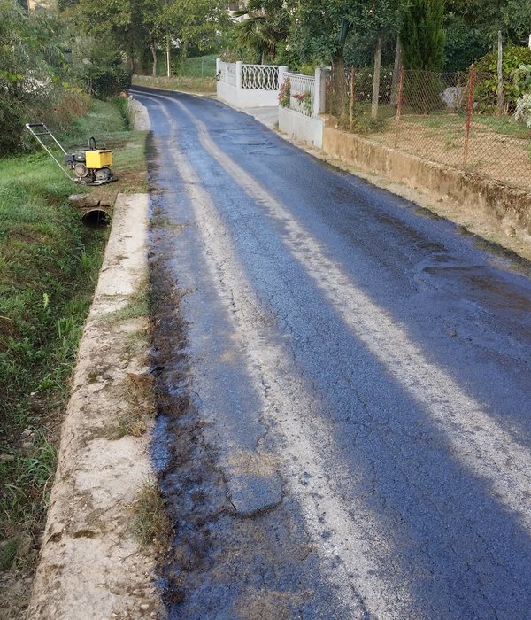 Lavori di manutenzione straordinaria strade comunali anno 2015 – Ambito Camaiore Centro