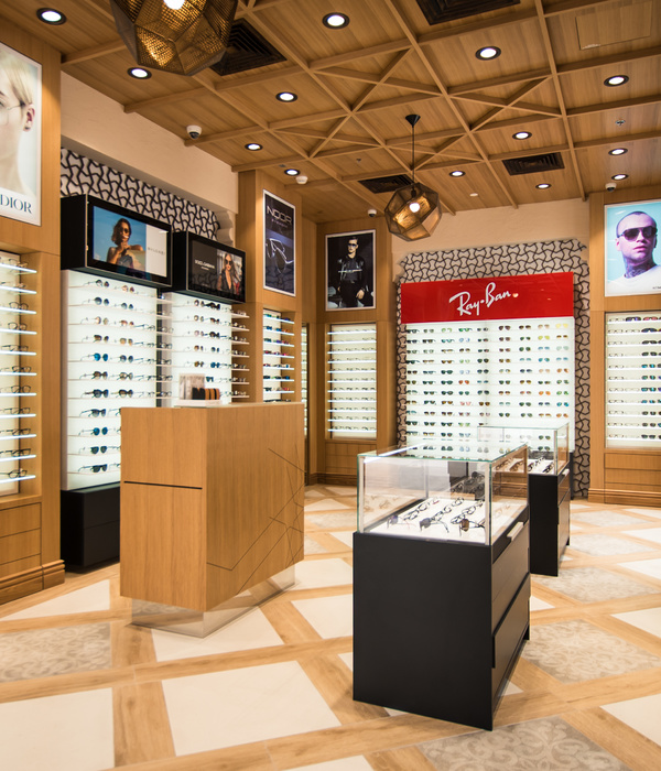 迪拜 Al Jaber Optical 旗舰店设计