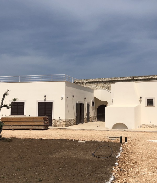 Recupero e ricostruzione dell'ex Masseria Gavetone