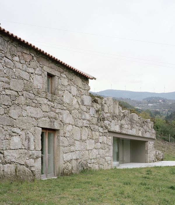 葡萄牙 Melgaço 乡村住宅扩建