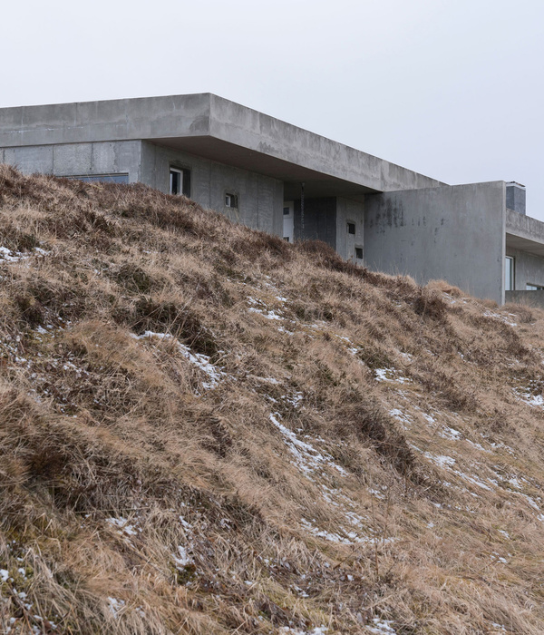 冰岛 Langitangi 乡村别墅 | 地貌与空间的巧妙对话