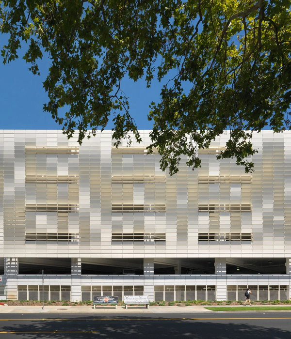 UC Davis Health, Parking Structure III