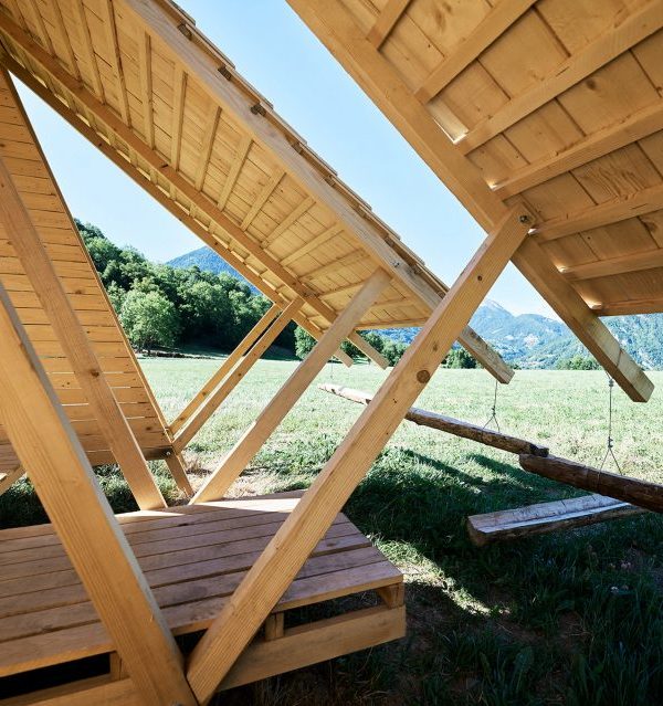 法国 Le Festival des Cabanes | 木屋建筑融入自然风景