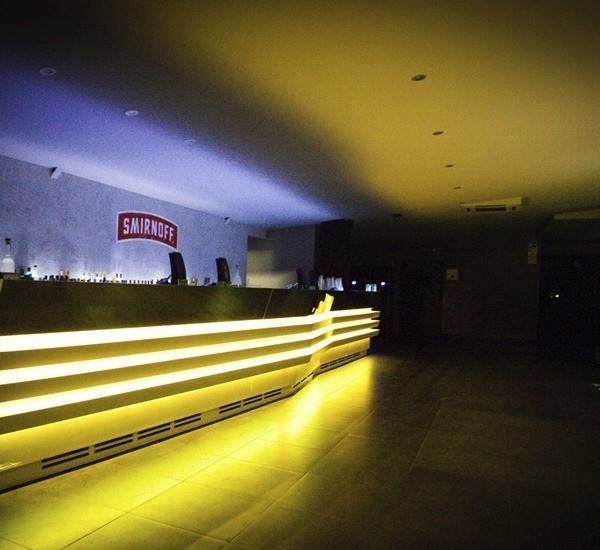 2014 年完成的 Chalet Disco Club 室内设计案例