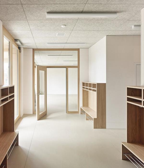 Schweizer Hauser Architekten AG丨Dreifachkindergarten und Kita Hinwil丨瑞士