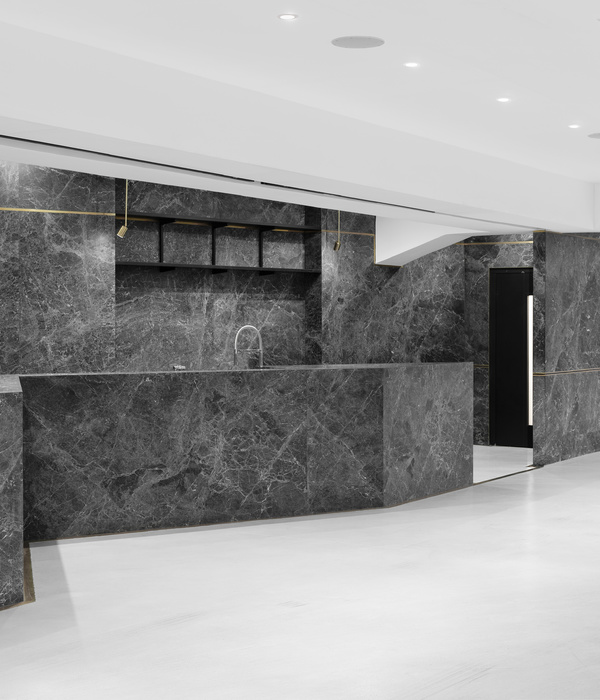 Parking Garage with Marble Reception | Oikonomakis Siampakoulis architects | Οικονομάκης Σιαμπακούλης αρχιτέκτονες