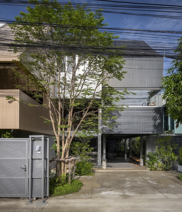 PROUD Office / BodinChapa Architects