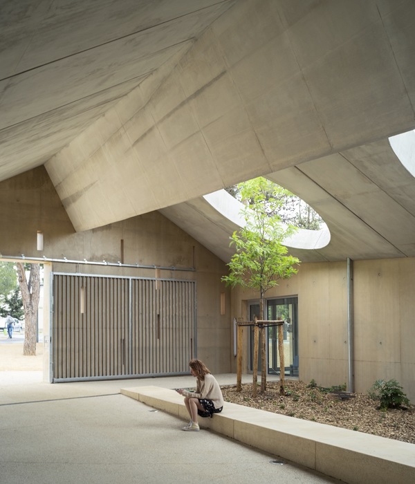 School Group Samuel Paty / Ateliers O-S architectes