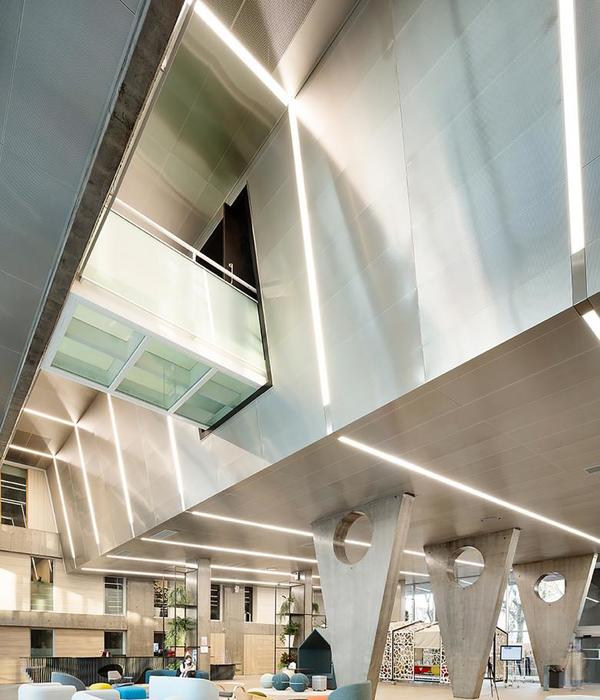 Mateo Arquitectura丨ESMA École Supérieure des Métiers Artistiques and student accommodation丨法國