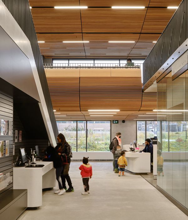 Toronto Public Library – Albert Campbell Branch / LGA Architectural Partners