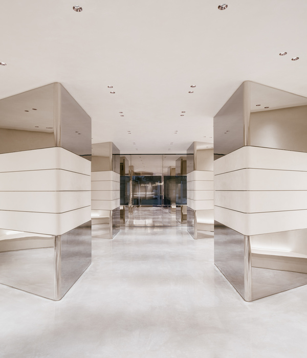 Lost in Echo Store / dongqi Design