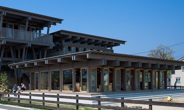 日本 TEZUKA ARCHITECTS 用木材打造有趣空间幼儿园