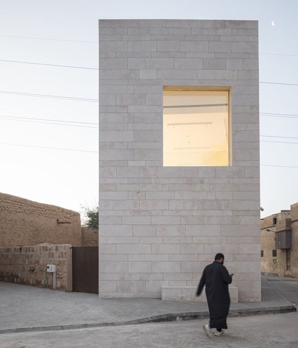 Shamalat Cultural Center / SYN Architects