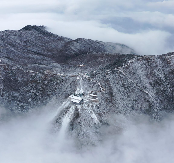 龙游六春湖滑雪大厅 | 云上桃源，雪中秘境