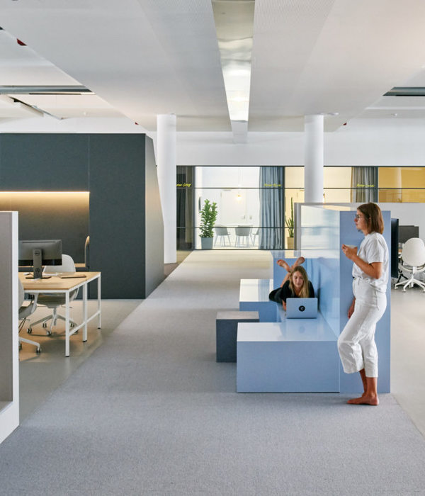 Personio Offices - Munich |  Flexible, Natural and Adaptable Workspace