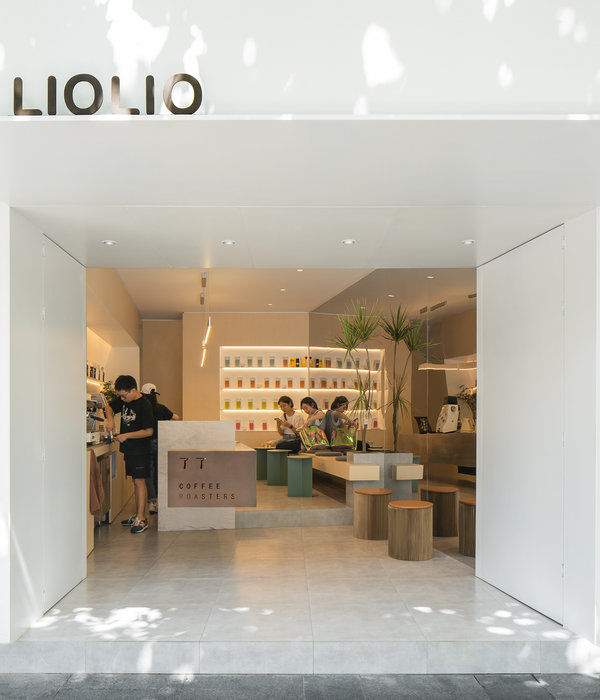 吕 晓斌丨Lio Lio 咖啡店