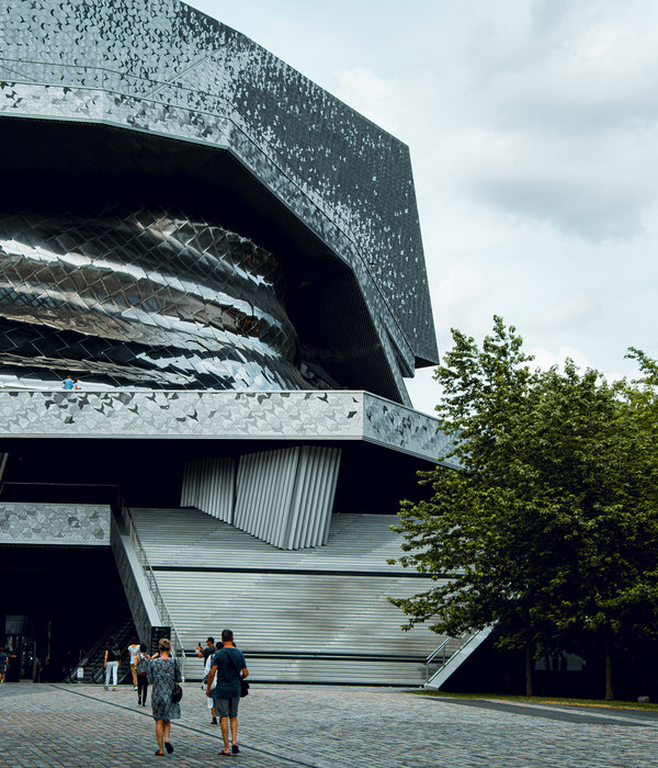 Jean Nouvel 设计的巴黎爱乐音乐厅，艺术与功能的完美融合