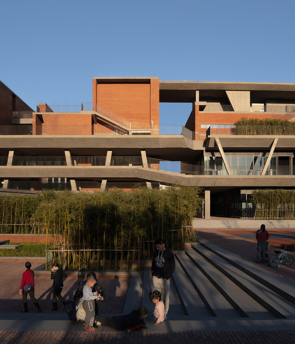 Longyan Workers’ Cultural Palace / Tianjin HHDesign