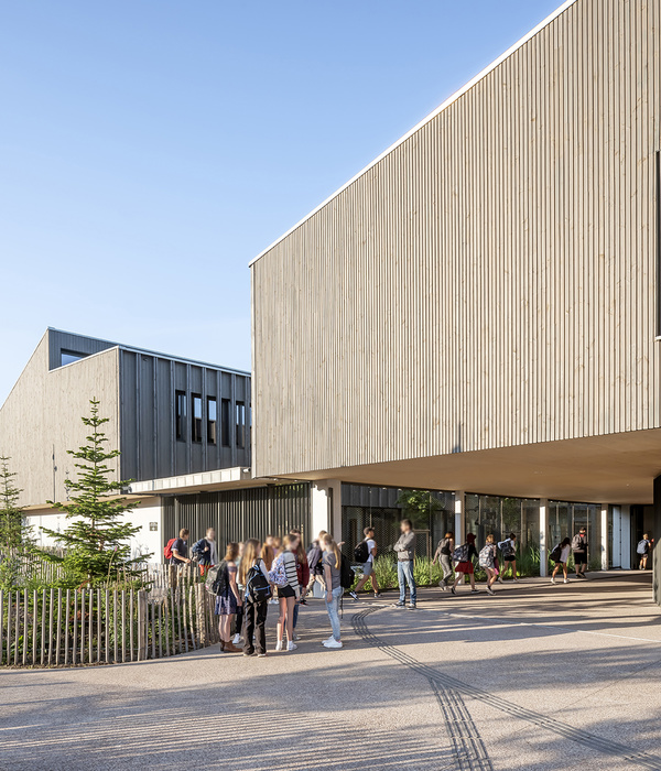 Ban de Vagney School / Tectoniques Architects + SQUAD architectes