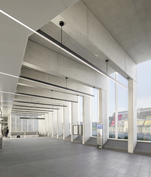 Vendôme multimodal hub - New entrance pavilion and pedestrian link | Bisson Fortin